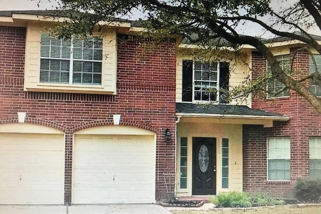 Katy, Grand Texas Size House, 6 Bedrooms 14 Beds - Sedgecreek Экстерьер фото