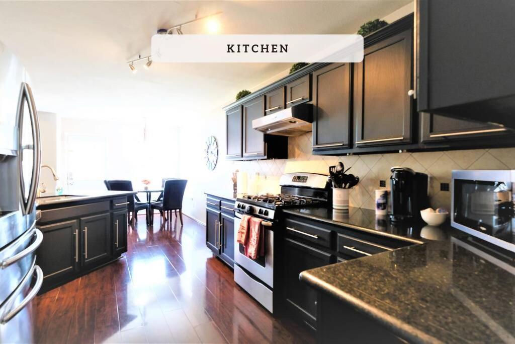 Katy, Grand Texas Size House, 6 Bedrooms 14 Beds - Sedgecreek Экстерьер фото