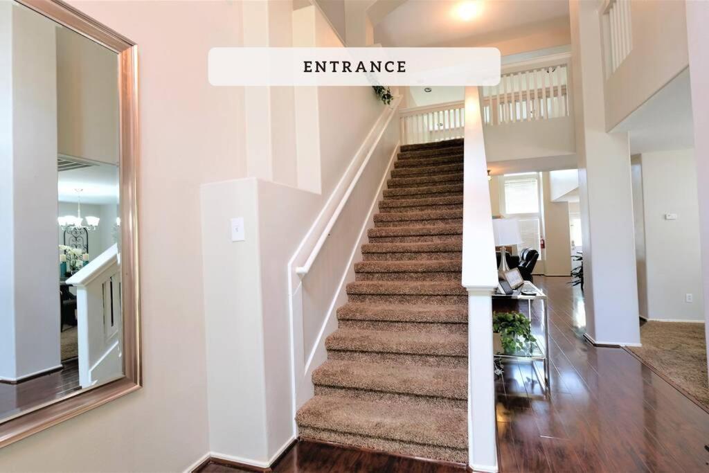 Katy, Grand Texas Size House, 6 Bedrooms 14 Beds - Sedgecreek Экстерьер фото