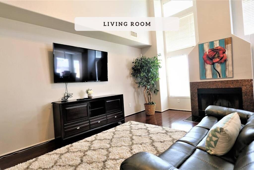 Katy, Grand Texas Size House, 6 Bedrooms 14 Beds - Sedgecreek Экстерьер фото