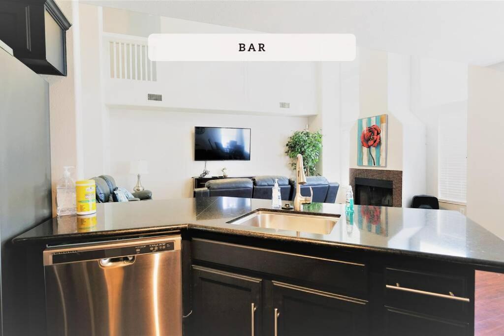 Katy, Grand Texas Size House, 6 Bedrooms 14 Beds - Sedgecreek Экстерьер фото